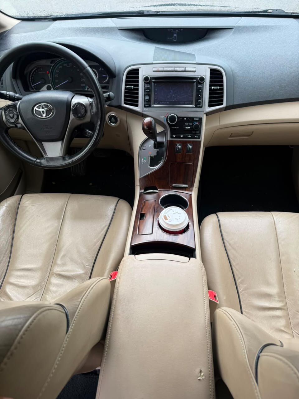 2013 Toyota Venza front view